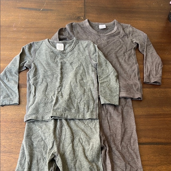 2 Toddler Thermal Sets - Picture 2 of 5